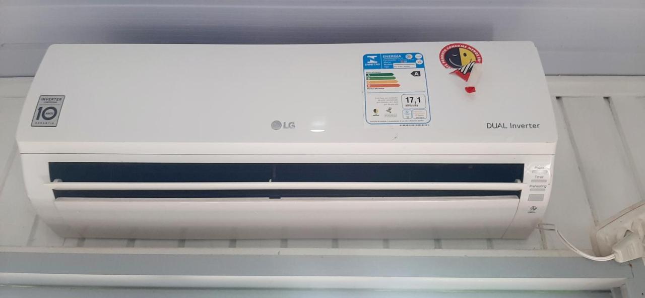 הוילה Casa De 2 Quartos Com 2 Ares-Condicionados Em Torres-Rs - Na Mais Bela Praia Gaucha - Cozinha - Banheiro - Tv Smart 32 E Wi-Fi - Estacionamento - Anfitria Superhost No Bnb מראה חיצוני תמונה