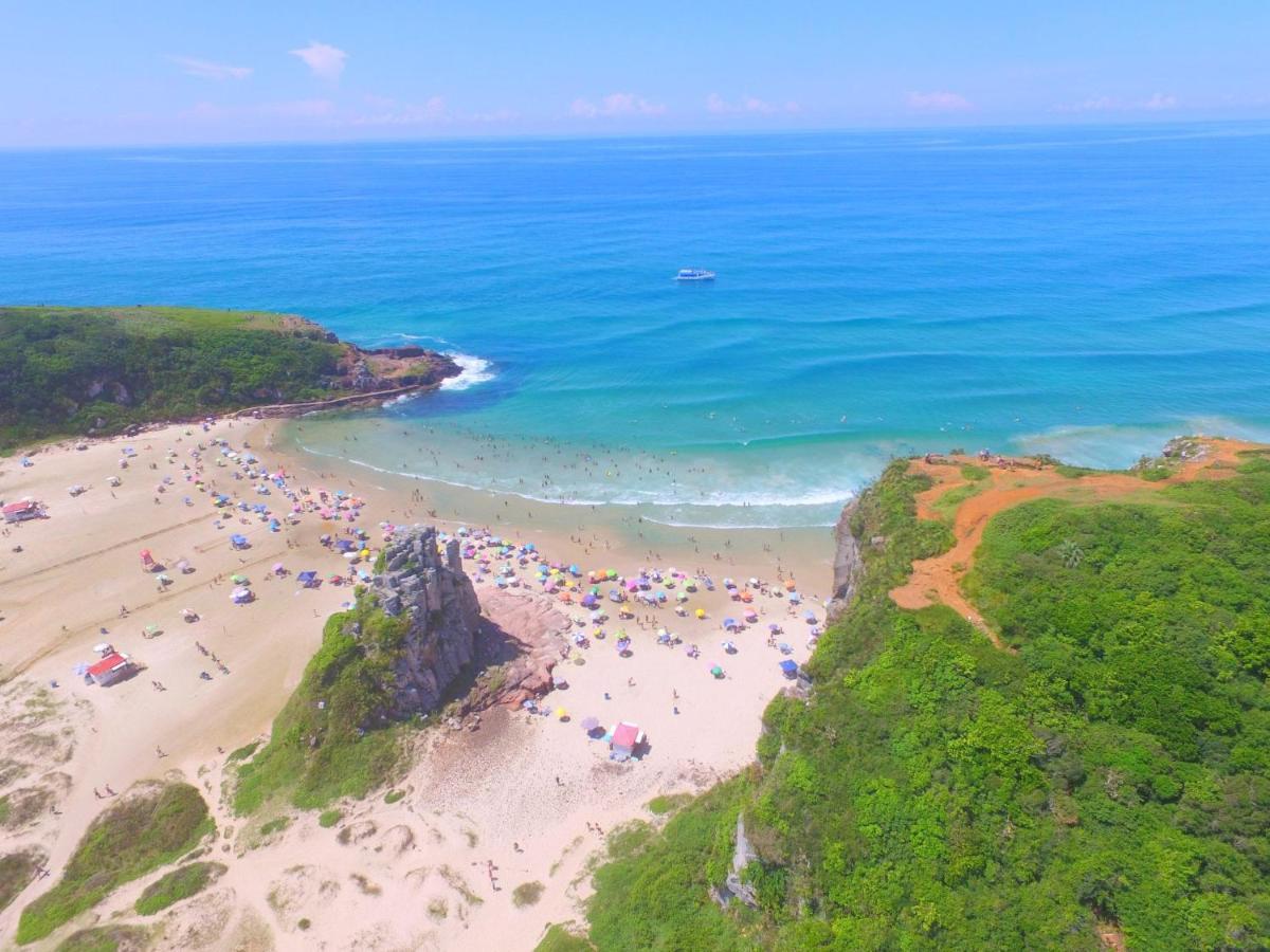 הוילה Casa De 2 Quartos Com 2 Ares-Condicionados Em Torres-Rs - Na Mais Bela Praia Gaucha - Cozinha - Banheiro - Tv Smart 32 E Wi-Fi - Estacionamento - Anfitria Superhost No Bnb מראה חיצוני תמונה