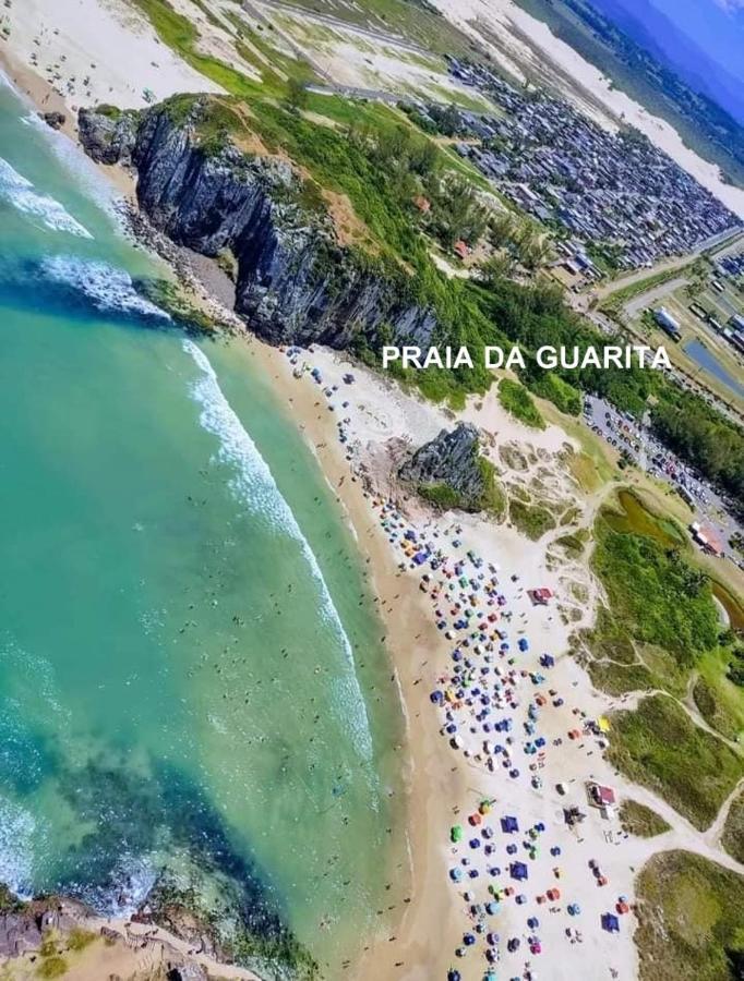 הוילה Casa De 2 Quartos Com 2 Ares-Condicionados Em Torres-Rs - Na Mais Bela Praia Gaucha - Cozinha - Banheiro - Tv Smart 32 E Wi-Fi - Estacionamento - Anfitria Superhost No Bnb מראה חיצוני תמונה
