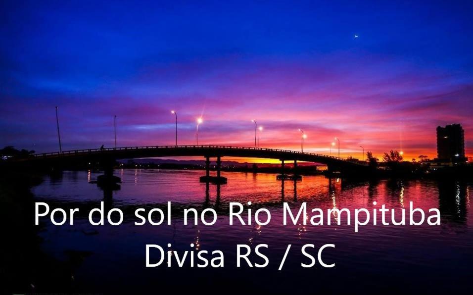הוילה Casa De 2 Quartos Com 2 Ares-Condicionados Em Torres-Rs - Na Mais Bela Praia Gaucha - Cozinha - Banheiro - Tv Smart 32 E Wi-Fi - Estacionamento - Anfitria Superhost No Bnb מראה חיצוני תמונה