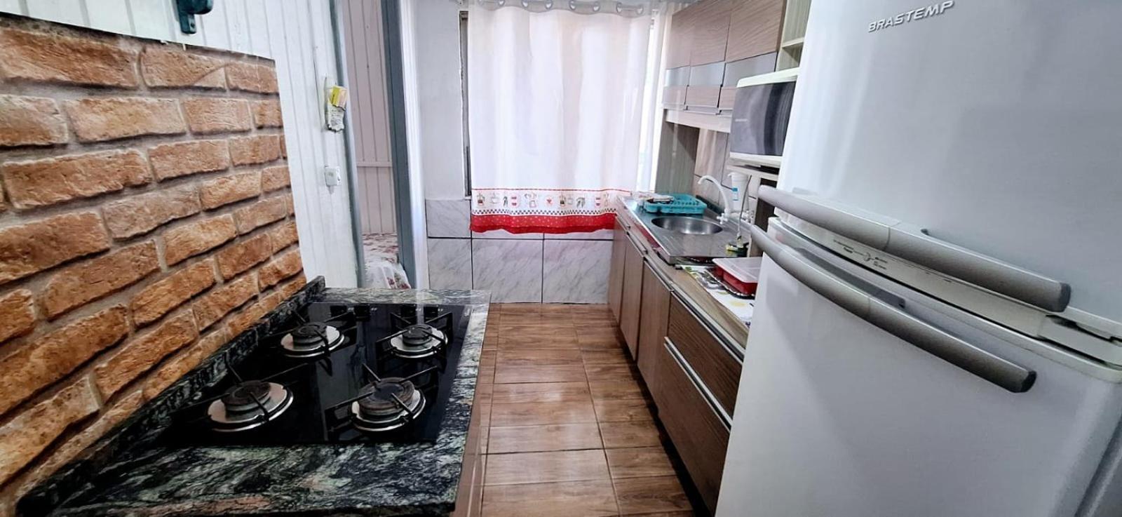 הוילה Casa De 2 Quartos Com 2 Ares-Condicionados Em Torres-Rs - Na Mais Bela Praia Gaucha - Cozinha - Banheiro - Tv Smart 32 E Wi-Fi - Estacionamento - Anfitria Superhost No Bnb מראה חיצוני תמונה